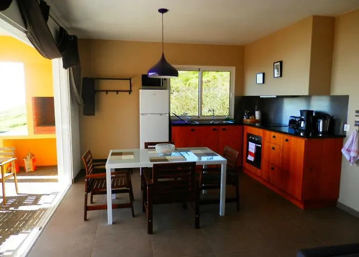 Au Petit Madere * Prazeres