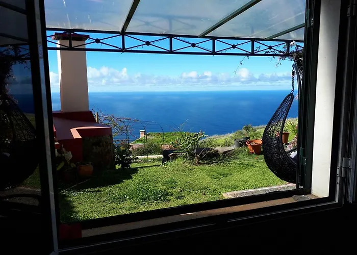 Au Petit Madere Prazeres