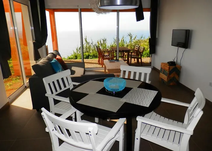 Au Petit Madere * Prazeres