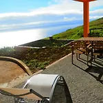 Au Petit Madere Feriehus Prazeres
