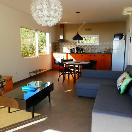 Feriehus Au Petit Madere Prazeres