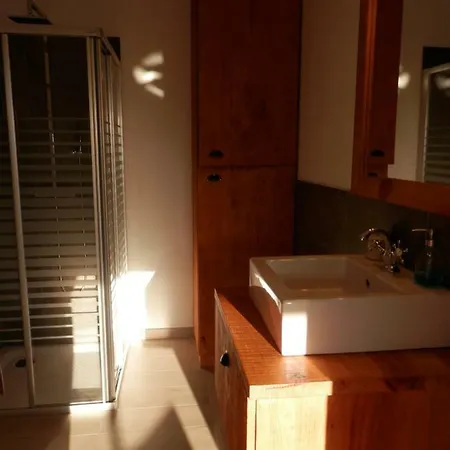 Au Petit Madere بيت للعطل *