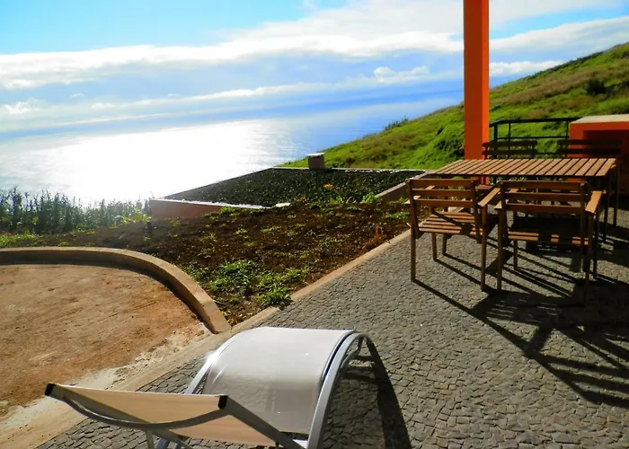 Au Petit Madere Vakantiehuis Prazeres